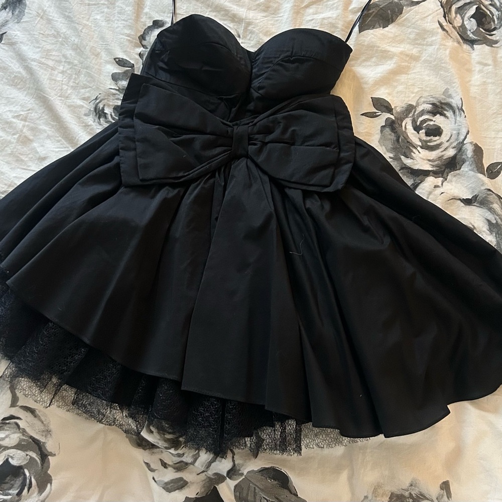 Minuet Petite Black Mini Dress with Bow